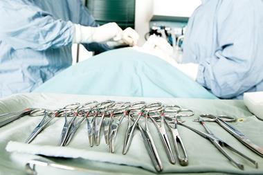 3002939 surgery equipment surgeon theatre